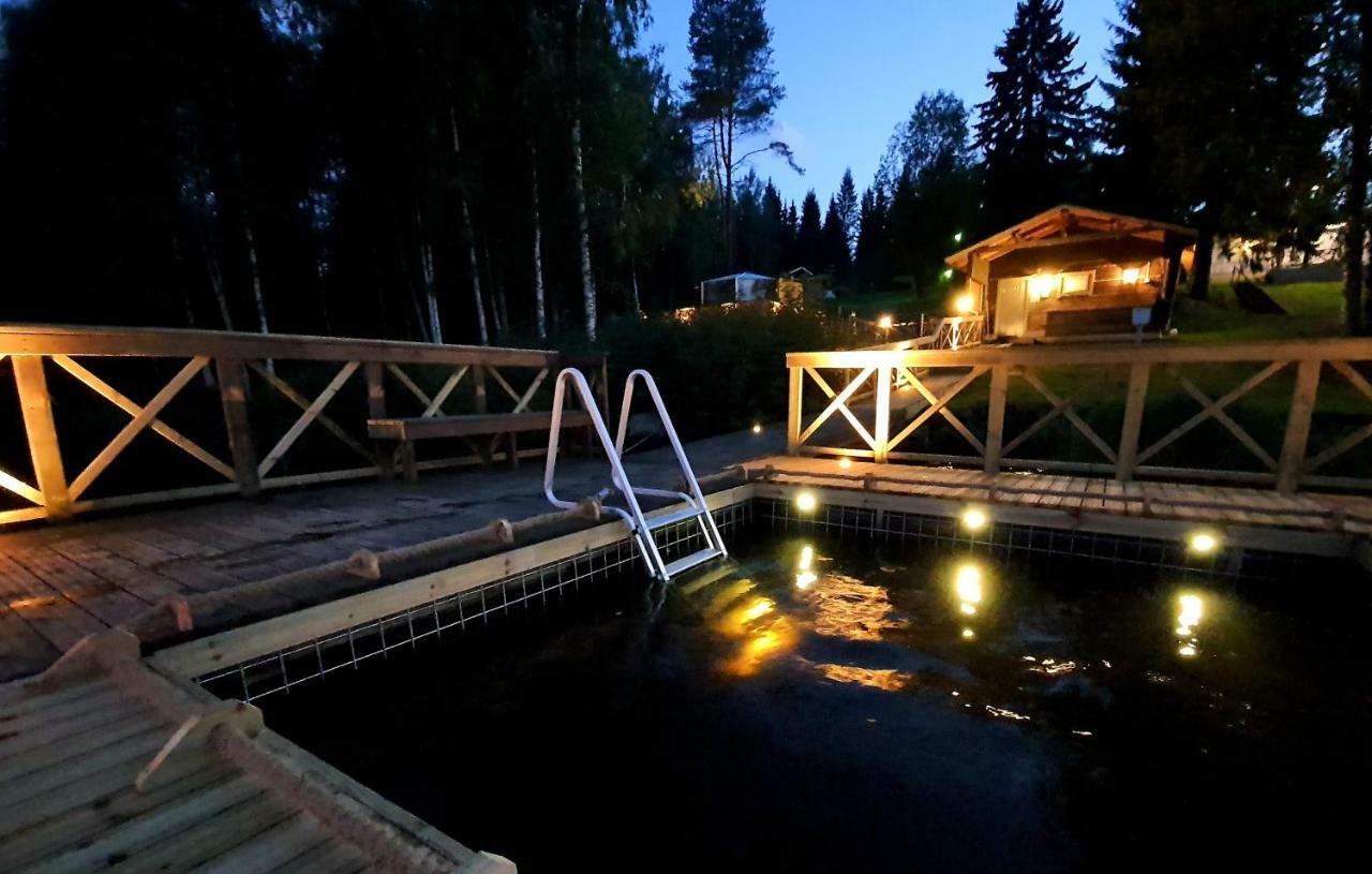 Mansikkaharju Holiday Camp เลปปาเวียร์ตา ภายนอก รูปภาพ